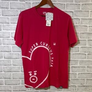 Uniqlo hot pink Graphic Short Sleeve Tee, medium - super cute tata
